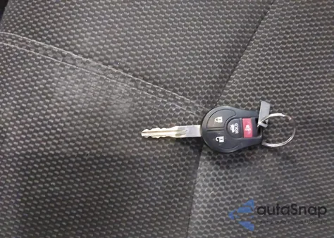 2014 Nissan Sentra S z USA, uszkodzony, nr VIN 3N1AB7AP4EY330971